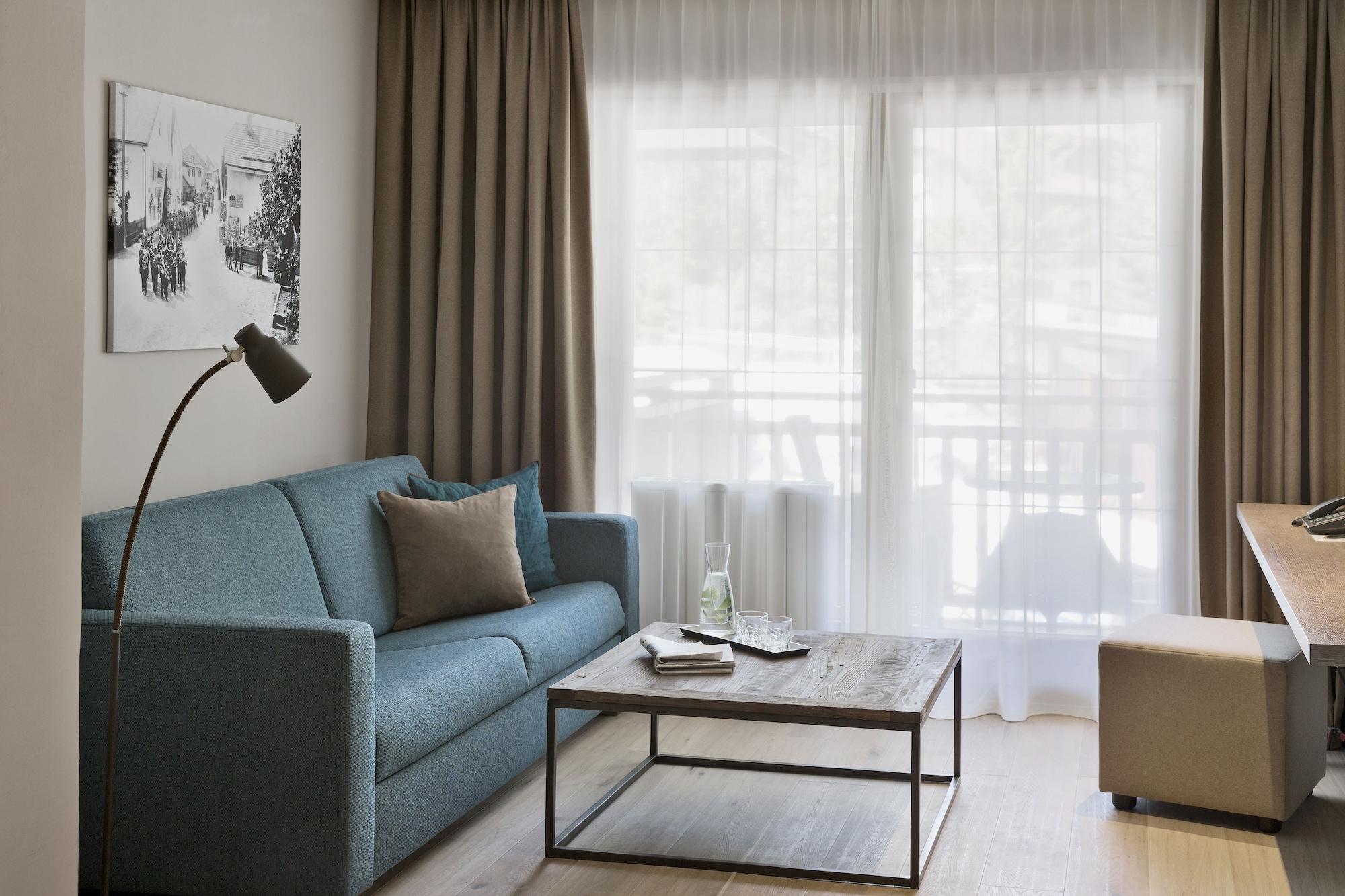Natur & Spa Hotel Laerchenhof 蒂罗尔-泽费尔德 外观 照片