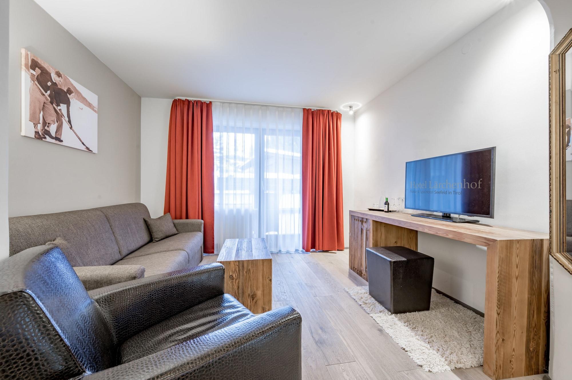 Natur & Spa Hotel Laerchenhof 蒂罗尔-泽费尔德 外观 照片