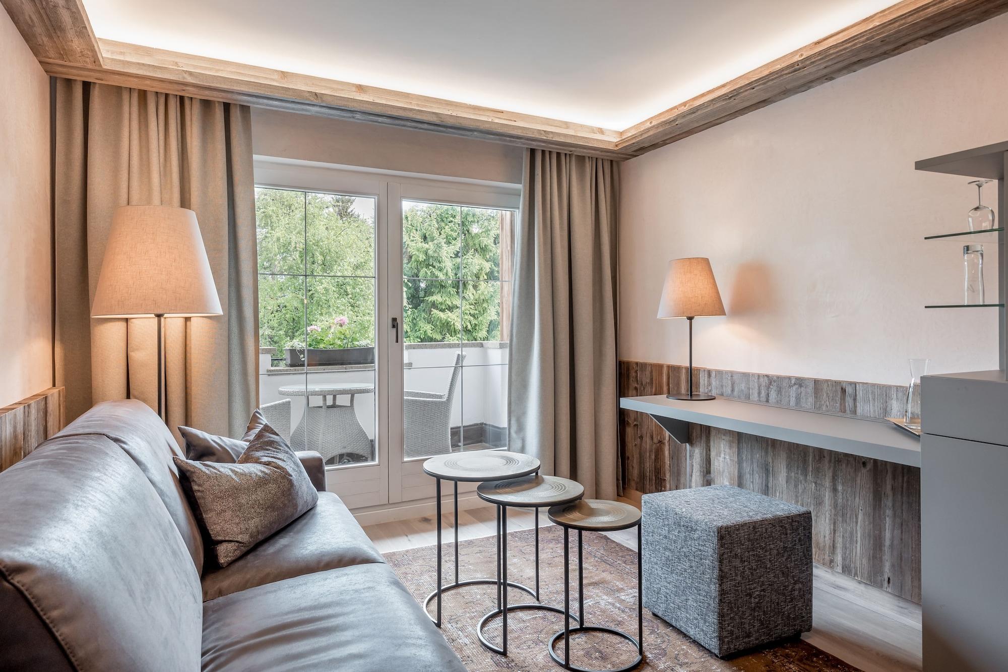 Natur & Spa Hotel Laerchenhof 蒂罗尔-泽费尔德 外观 照片