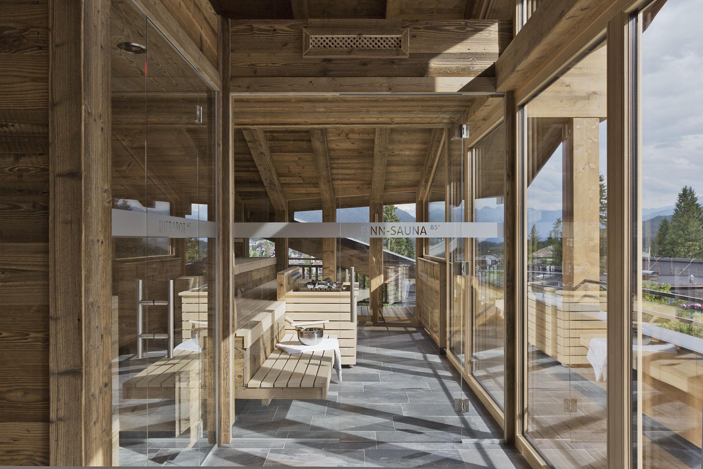 Natur & Spa Hotel Laerchenhof 蒂罗尔-泽费尔德 外观 照片