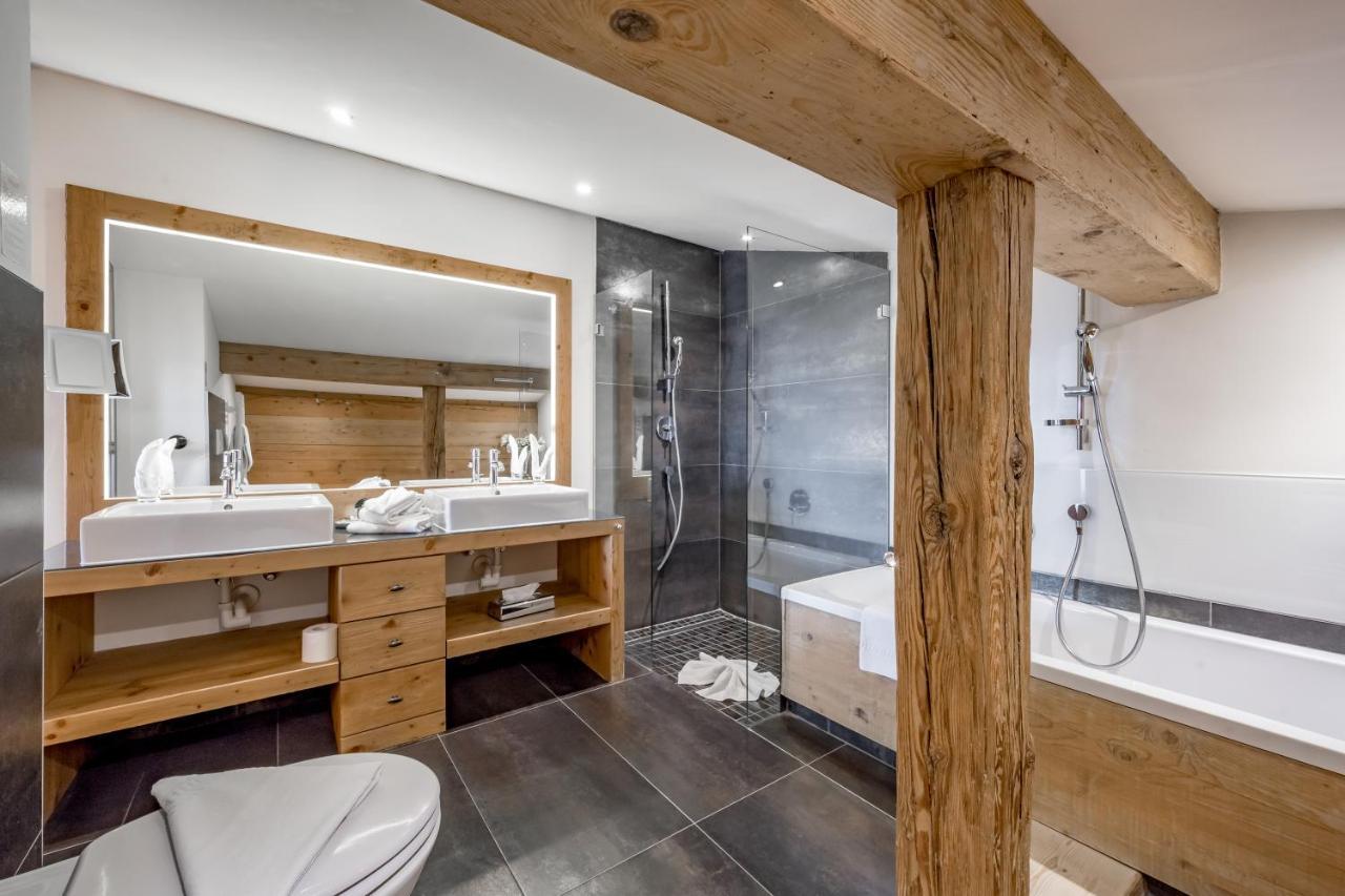 Natur & Spa Hotel Laerchenhof 蒂罗尔-泽费尔德 外观 照片